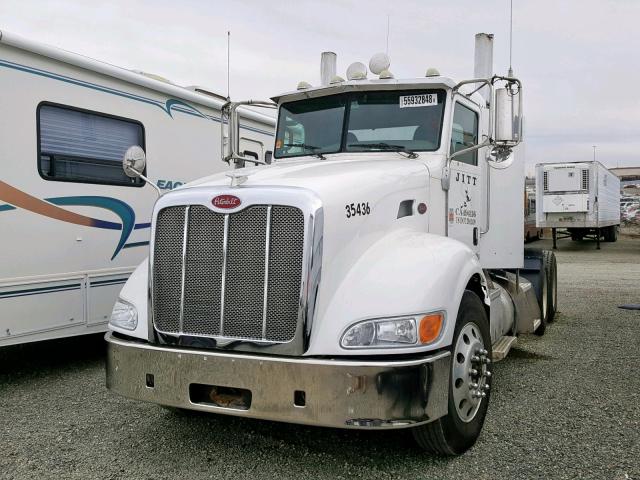 1XPHDB9X49D780303 - 2009 PETERBILT 337 WHITE photo 2