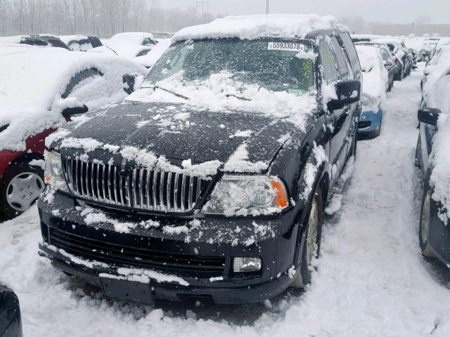 5LMFU28545LJ06816 - 2005 LINCOLN NAVIGATOR 黑色 照片 2