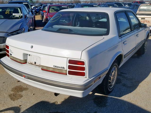 1G3AJ55M7S6363535 - 1995 OLDSMOBILE CIERA SL WHITE photo 4