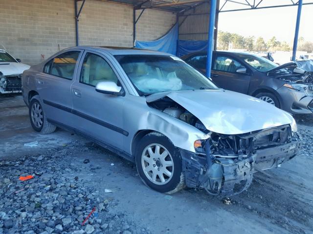 YV1RS61R822167323 - 2002 VOLVO S60 SILVER photo 1