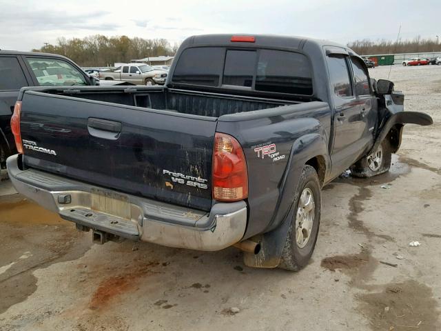 3TMJU62N07M040719 - 2007 TOYOTA TACOMA DOU BLACK photo 4