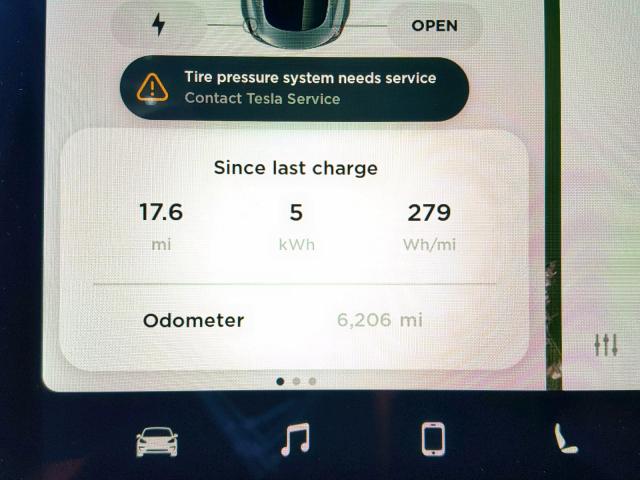 5YJ3E1EA3JF017724 - 2018 TESLA MODEL 3 GRAY photo 8