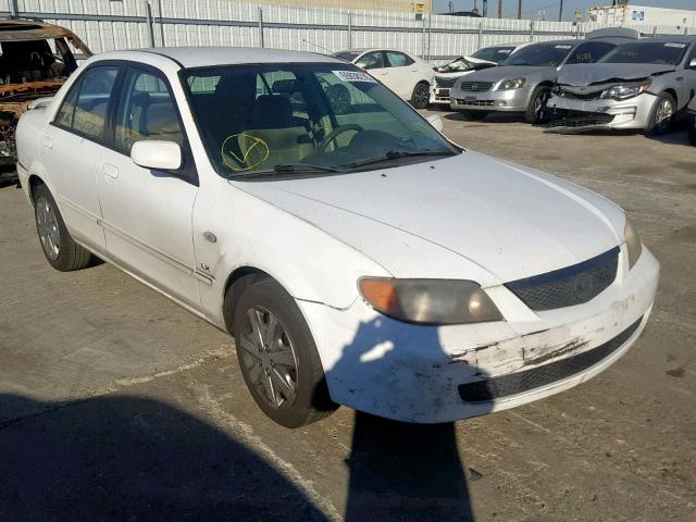 JM1BJ225421602956 - 2002 MAZDA PROTEGE DX WHITE photo 1