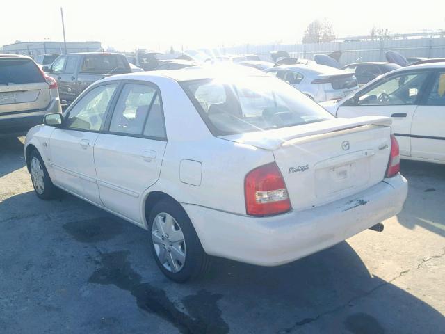 JM1BJ225421602956 - 2002 MAZDA PROTEGE DX WHITE photo 3