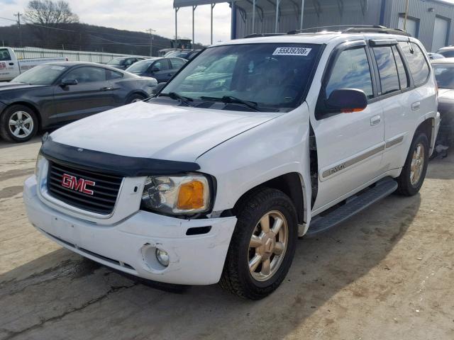 1GKDS13S822468763 - 2002 GMC ENVOY WHITE photo 2