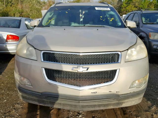 1GNER23D19S152710 - 2009 CHEVROLET TRAVERSE L GOLD photo 9