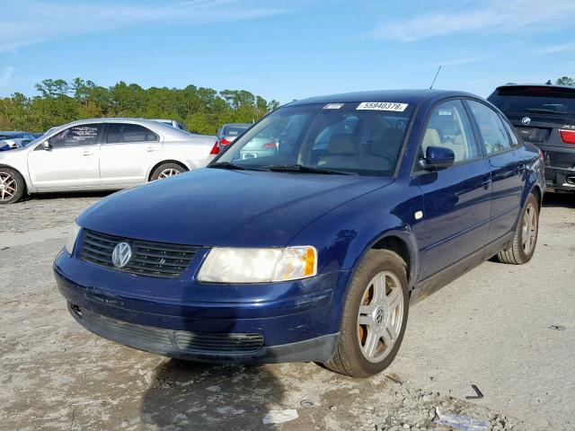 WVWPD23B1YE255458 - 2000 VOLKSWAGEN PASSAT GLX Mavi foto 2