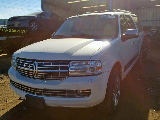 5LMFL28557LJ22643 - 2007 LINCOLN NAVIGATOR Ақ фото 2