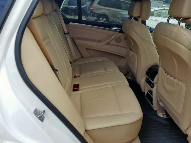 5UXZV8C5XCL423622 - 2012 BMW X5 XDRIVE5 WHITE photo 6