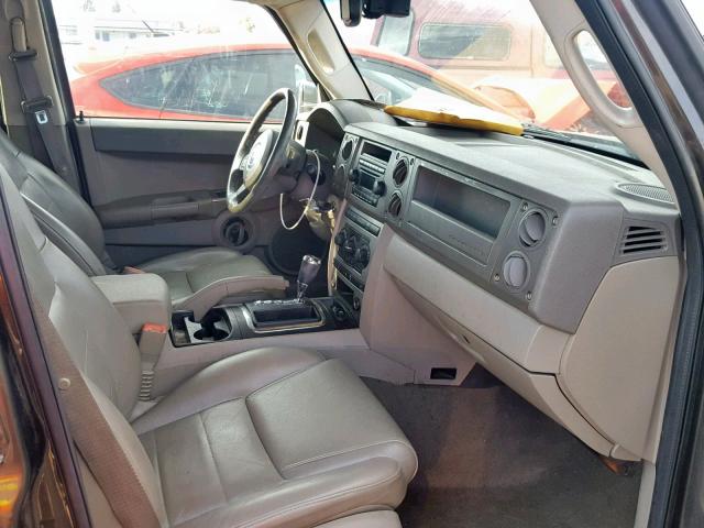 1J8HG48K26C288969 - 2006 JEEP COMMANDER CHARCOAL photo 5