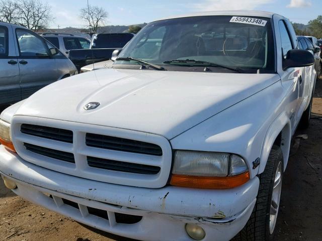 1B7GL22Z6YS617934 - 2000 DODGE DAKOTA WHITE photo 2