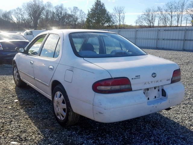 1N4BU31D3VC239781 - 1997 NISSAN ALTIMA XE WHITE photo 3