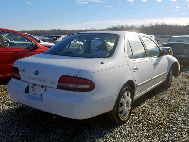 1N4BU31D3VC239781 - 1997 NISSAN ALTIMA XE WHITE photo 4