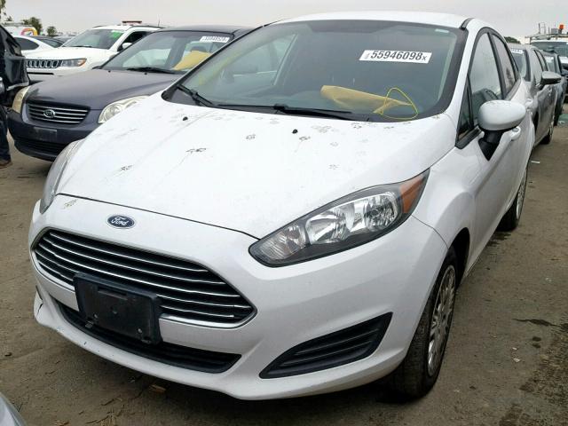 3FADP4AJ9FM176472 - 2015 FORD FIESTA S WHITE photo 2