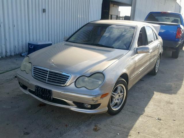 WDBRF61J02F136806 - 2002 MERCEDES-BENZ C 240 GOLD photo 2