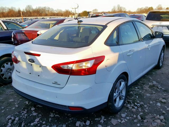 1FADP3F21EL400510 - 2014 FORD FOCUS SE WHITE photo 4