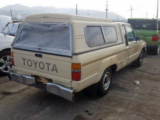 JT4RN56D8F0124395 - 1985 TOYOTA PICKUP XTR TAN photo 4