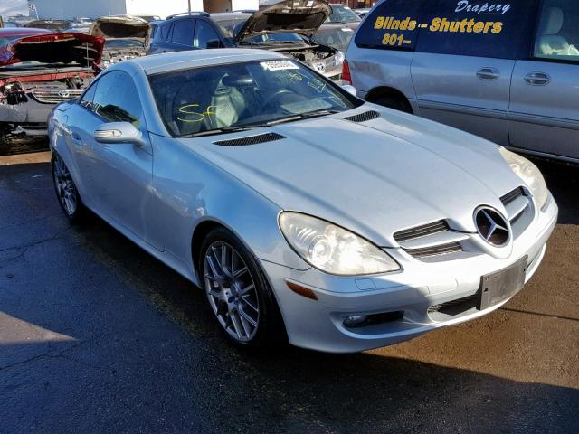 WDBWK56F56F103285 - 2006 MERCEDES-BENZ SLK 350 SILVER photo 1