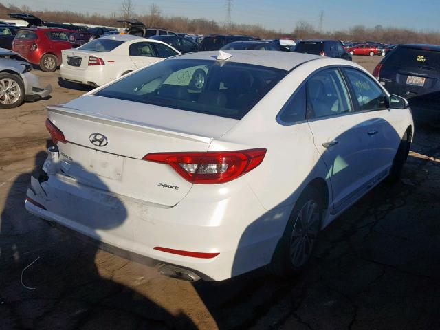 5NPE34AF6FH237465 - 2015 HYUNDAI SONATA SPO WHITE photo 4