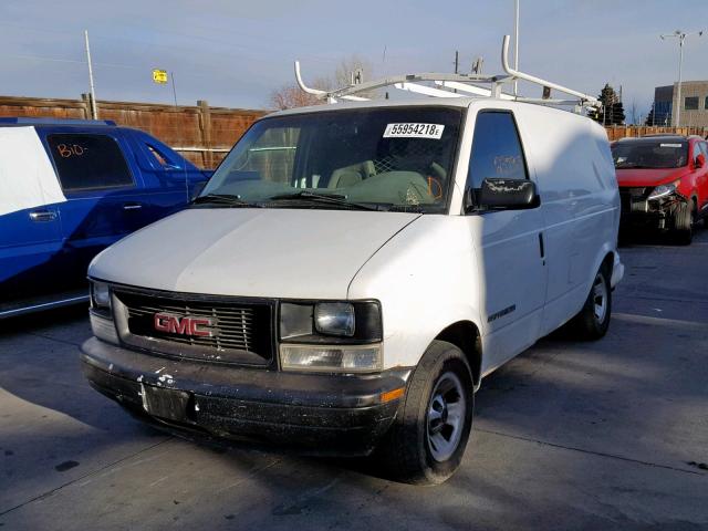 1GTDL19X52B511628 - 2002 GMC SAFARI XT WHITE photo 2