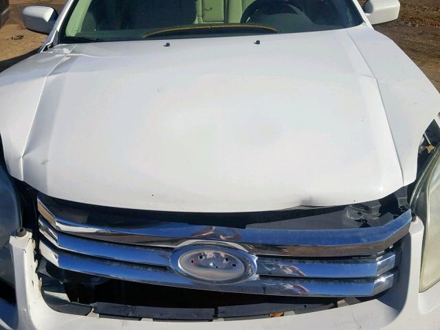 3FAHP07Z68R224345 - 2008 FORD FUSION SE WHITE photo 7