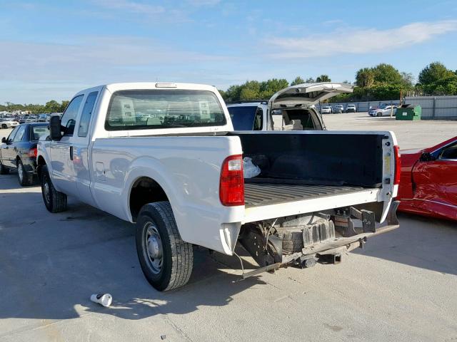 1FT7X2A67FEB75818 - 2015 FORD F250 SUPER WHITE photo 3