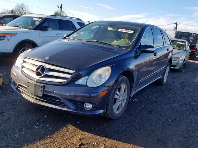 4JGCB65E08A079069 - 2008 MERCEDES-BENZ R 350 BLUE photo 2