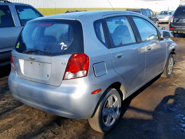 KL1TD66658B114602 - 2008 CHEVROLET AVEO BASE SILVER photo 4