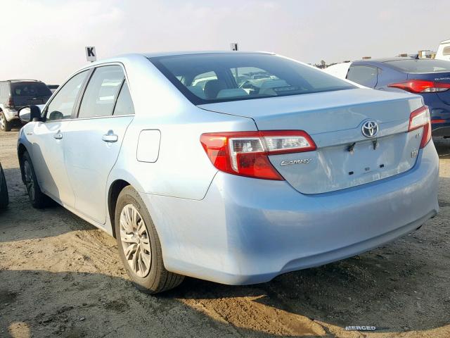 4T1BD1FK3DU075801 - 2013 TOYOTA CAMRY HYBR BLUE photo 3