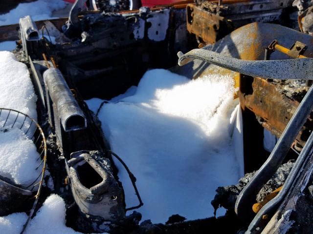 3VWCM31Y54M345158 - 2004 VOLKSWAGEN NEW BEETLE Yanmış foto 6