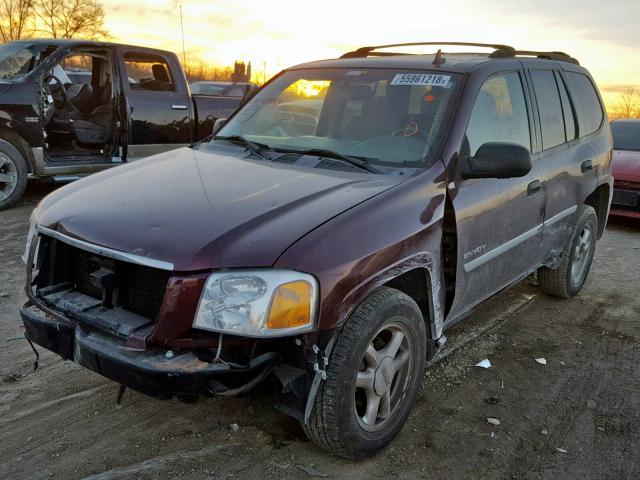 1GKDT13S462319866 - 2006 GMC ENVOY MAROON photo 2