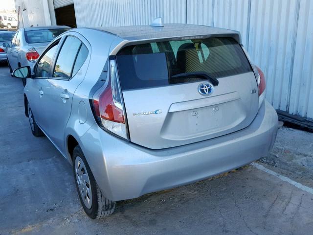 JTDKDTB35G1128812 - 2016 TOYOTA PRIUS C SILVER photo 3