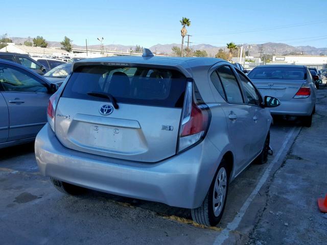 JTDKDTB35G1128812 - 2016 TOYOTA PRIUS C SILVER photo 4