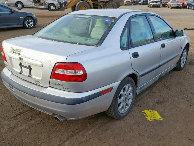 YV1VS295X1F717198 - 2001 VOLVO S40 1.9T SILVER photo 4