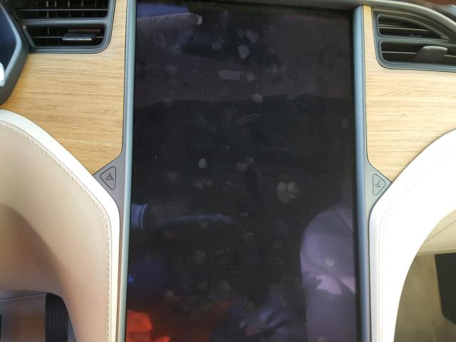 5YJSA1E29JF260082 - 2018 TESLA MODEL S GRAY photo 8