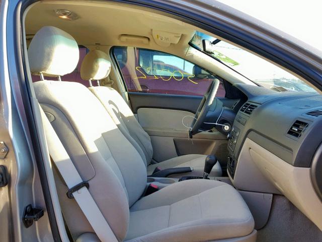 3FAHP06Z48R128778 - 2008 FORD FUSION S GRAY photo 5