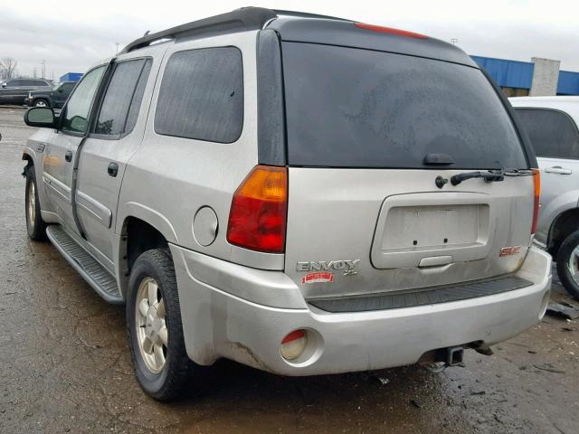 1GKET16S246121034 - 2004 GMC ENVOY XL SILVER photo 3