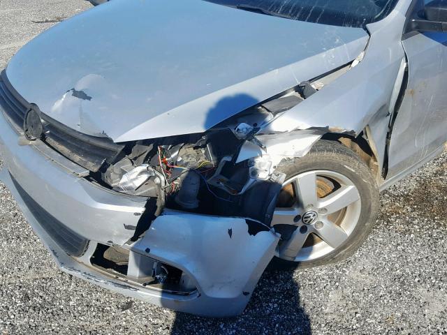 3VW1K7AJ5CM354237 - 2012 VOLKSWAGEN JETTA BASE 银色 照片 9