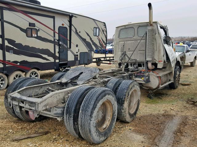 2FWJA3CVX7AY30882 - 2007 STERLING TRUCK AT 9500 WHITE photo 4