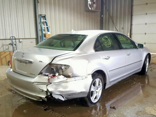 JH4KB16515C008706 - 2005 ACURA RL SILVER photo 4