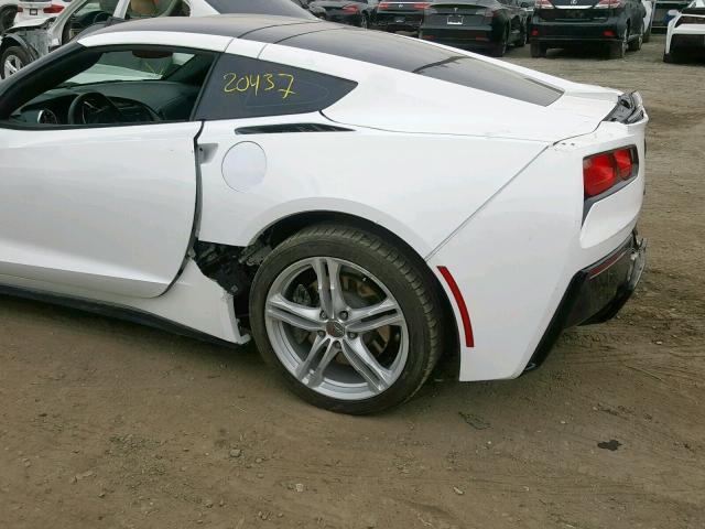 1G1YA2D75G5121034 - 2016 CHEVROLET CORVETTE S WHITE photo 9