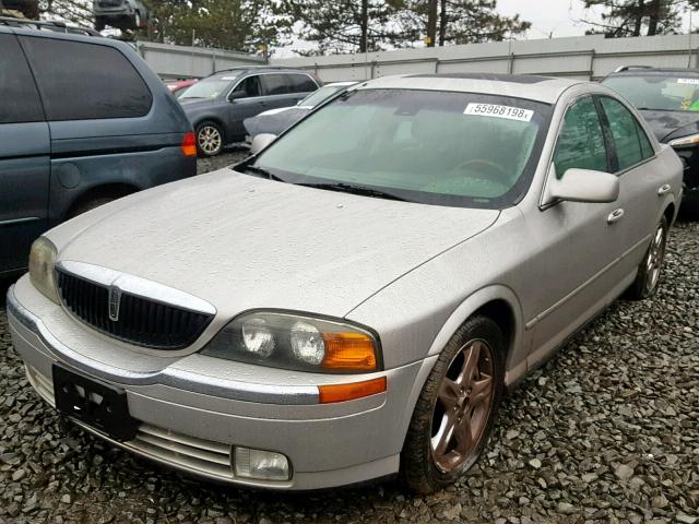 1LNHM87A92Y706226 - 2002 LINCOLN LS SILVER photo 2