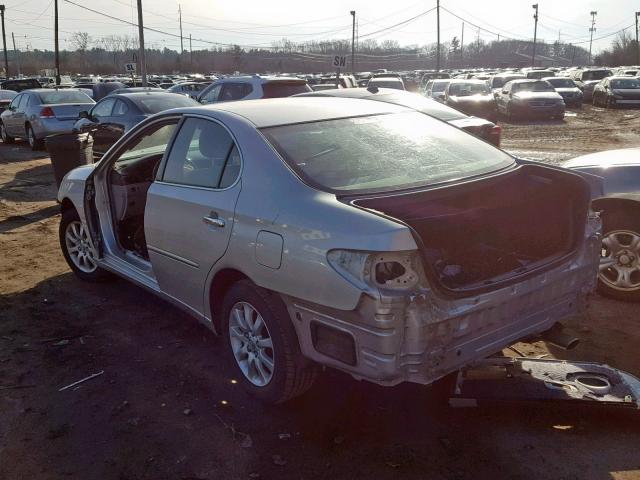 JTHBF30G025023028 - 2002 LEXUS ES 300 GRAY photo 3