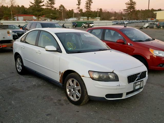 YV1MS382962222062 - 2006 VOLVO S40 2.4I WHITE photo 1