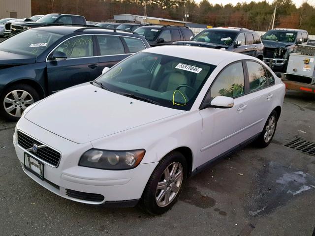 YV1MS382962222062 - 2006 VOLVO S40 2.4I WHITE photo 2