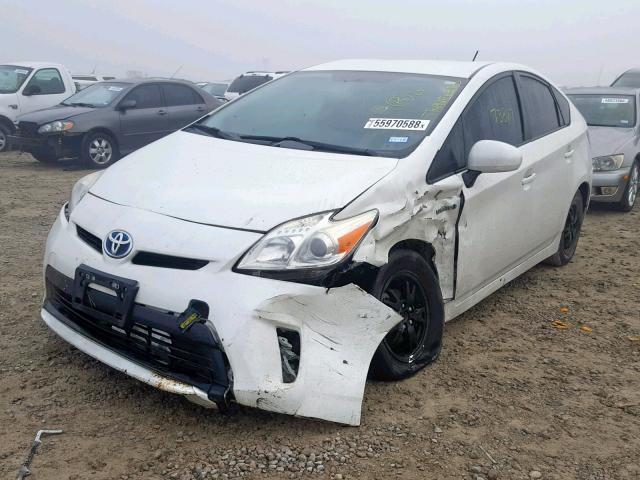 JTDKN3DUXD5590497 - 2013 TOYOTA PRIUS WHITE photo 2