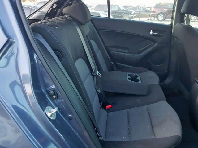 KNAFX5A87E5208519 - 2014 KIA FORTE EX GRAY photo 6