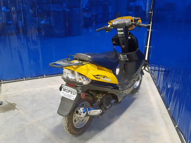 LEHTCB013GR000937 - 2016 OTHER MOPED YELLOW photo 4