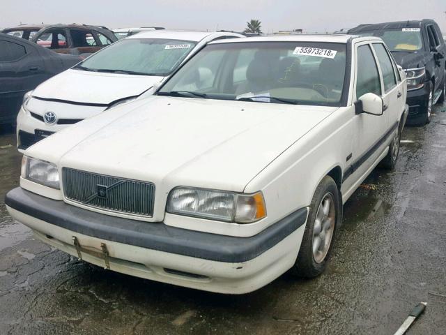 YV1LS5543V1375604 - 1997 VOLVO 850 WHITE photo 2