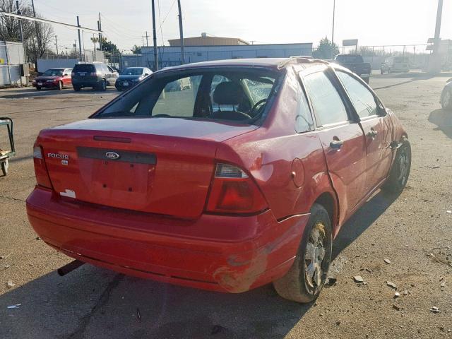 1FAFP34N47W206576 - 2007 FORD FOCUS ZX4 RED photo 4